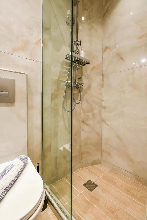 Danae Luxurious Suite #Tifhelexpo Thessaloníki Luaran gambar